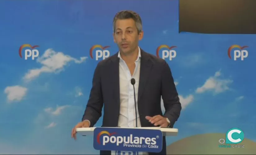 FOTO PP.jpg FOTO PP.jpg