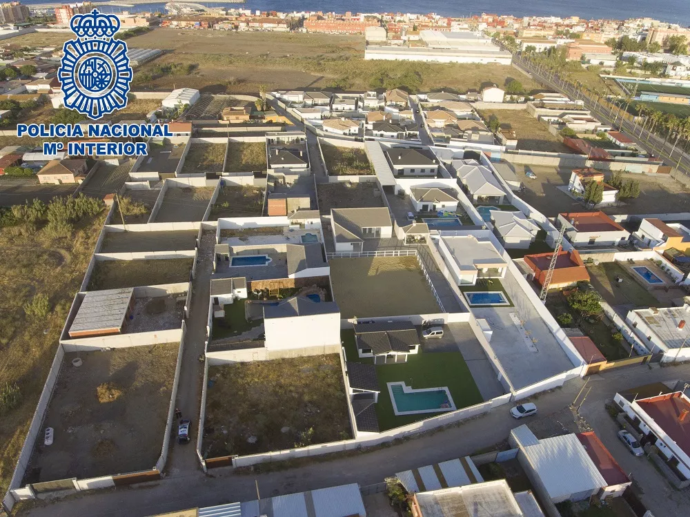 NOTICIAS CADIZ FINCA CURVA MARILLAC.jpg NOTICIAS CADIZ FINCA CURVA MARILLAC.jpg