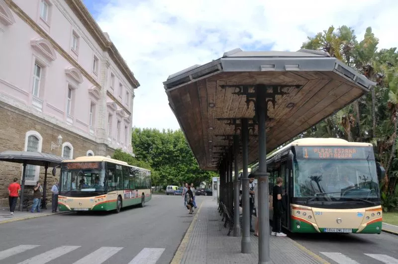 noticias cadiz buses_1.jpg noticias cadiz buses_1.jpg