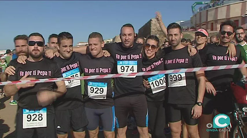 noticias cadiz carrera contra el cancer en la playa_0.jpg