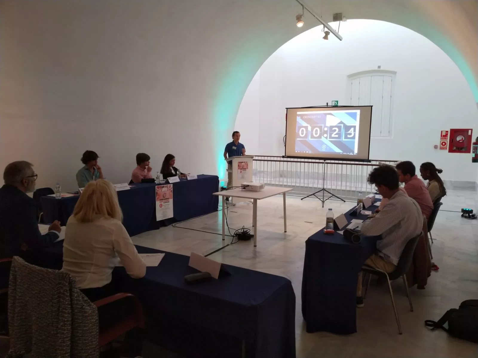 noticias cadiz debates economistas bachllerato.jpg noticias cadiz debates economistas bachllerato.jpg