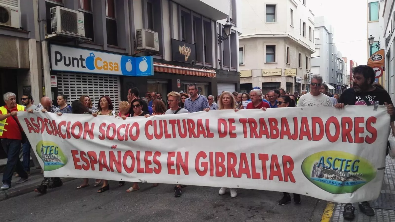 noticias cadiz manifestacion en la linea.jpg