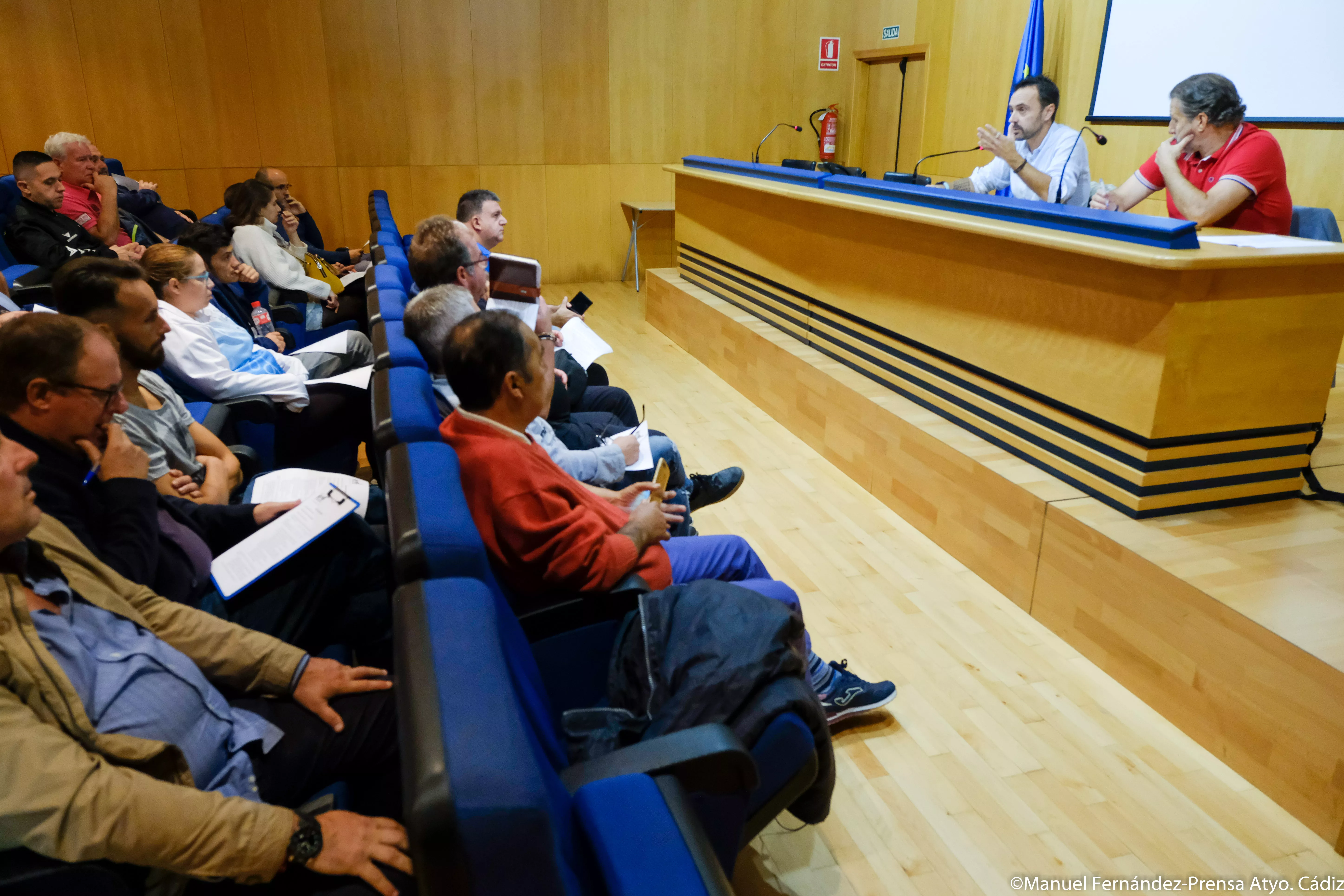 noticias cadiz-reunión asociaciones y clubes deportivos-029.jpg noticias cadiz-reunión asociaciones y clubes deportivos-029.jpg