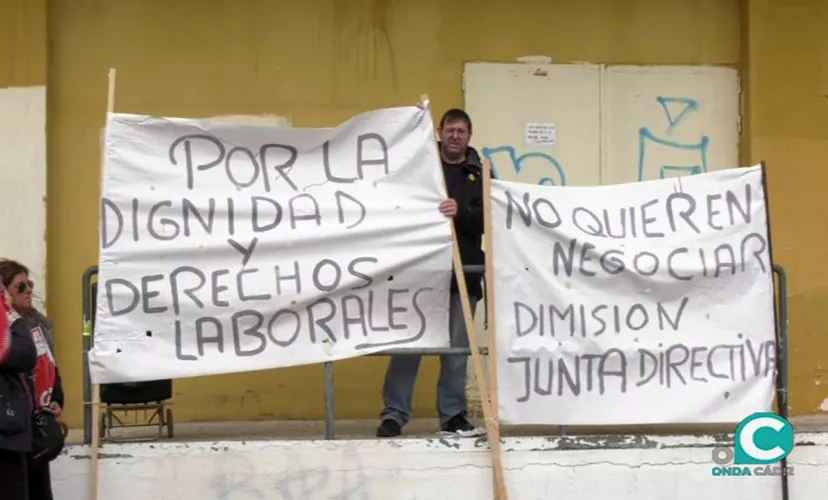 FOTO AFANAS_0.jpg FOTO AFANAS_0.jpg