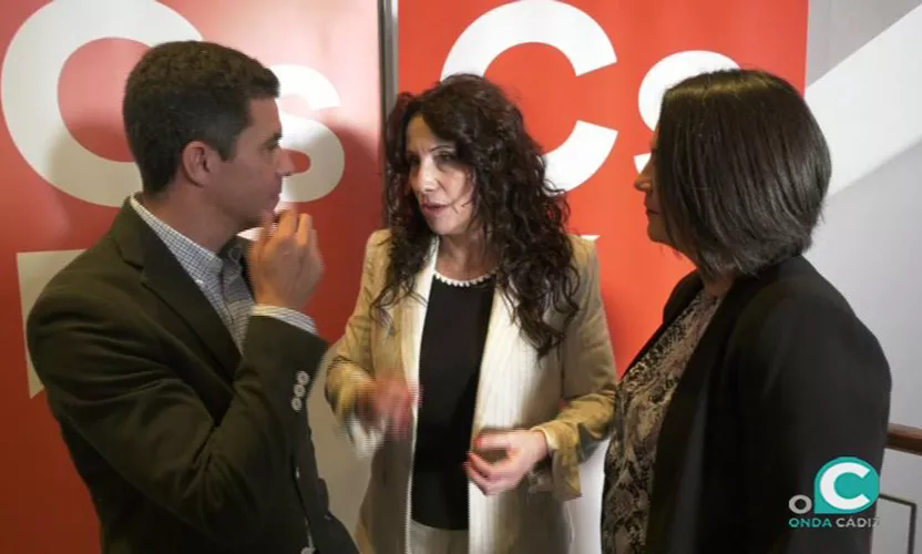 FOTO CIUDADANOS OK.jpg FOTO CIUDADANOS OK.jpg