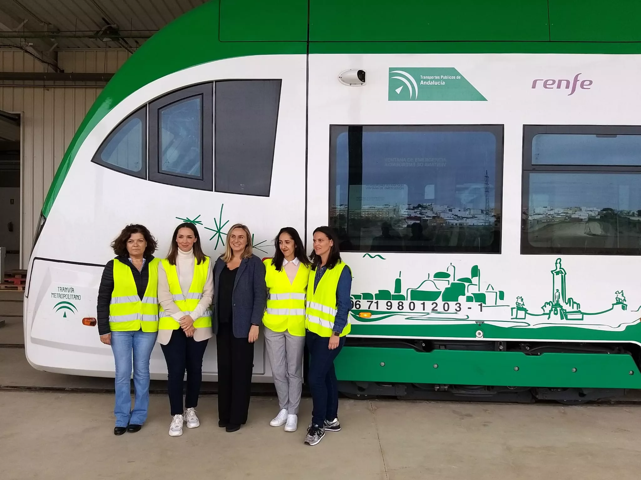 noticias cadiz Visita tranvía 1.jpeg noticias cadiz Visita tranvía 1.jpeg