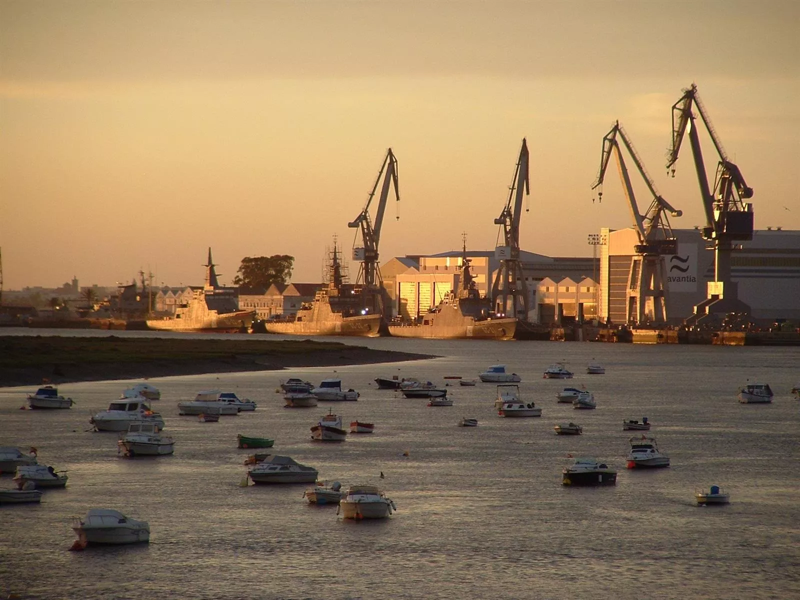 noticias cadiz astilleros_24.jpg noticias cadiz astilleros_24.jpg