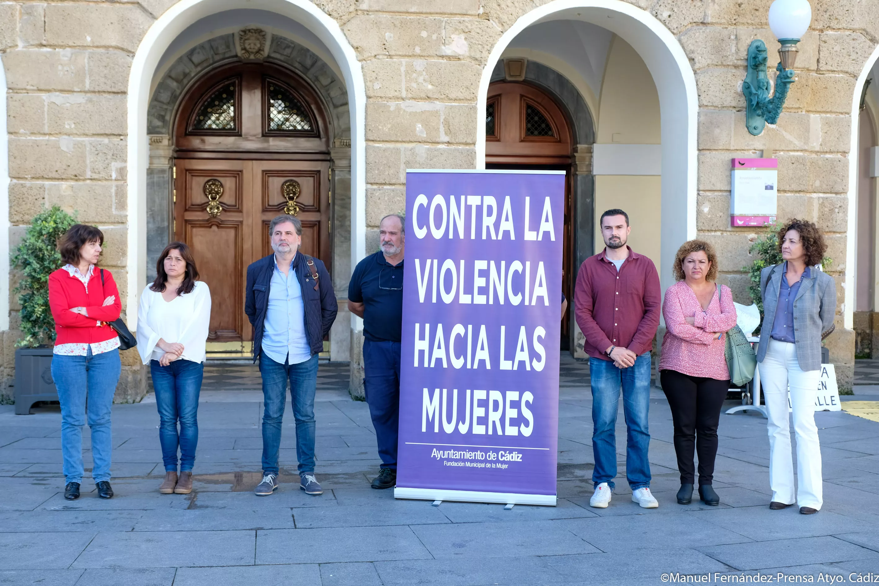 noticias cadiz minuto de silencio_1.JPG noticias cadiz minuto de silencio_1.JPG