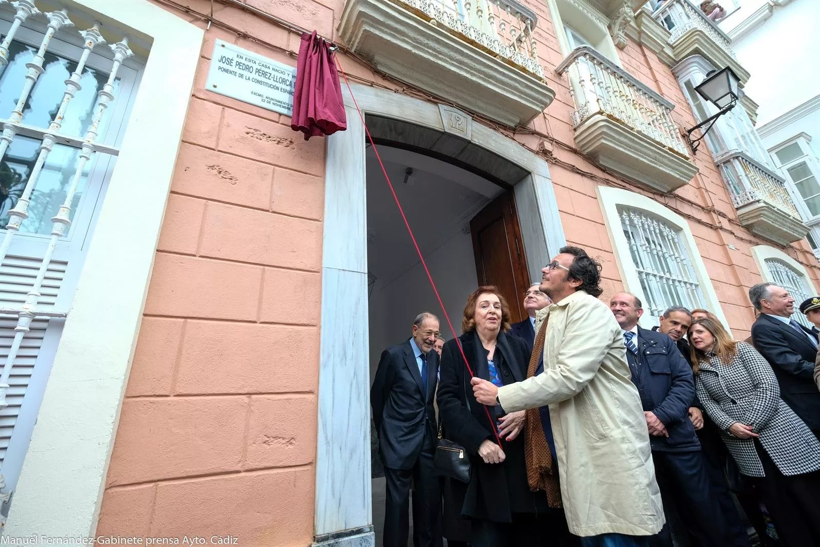 noticias cadiz placa perez llorca.jpg noticias cadiz placa perez llorca.jpg