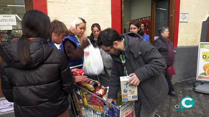 noticias cadiz recogida de alimentos .jpg