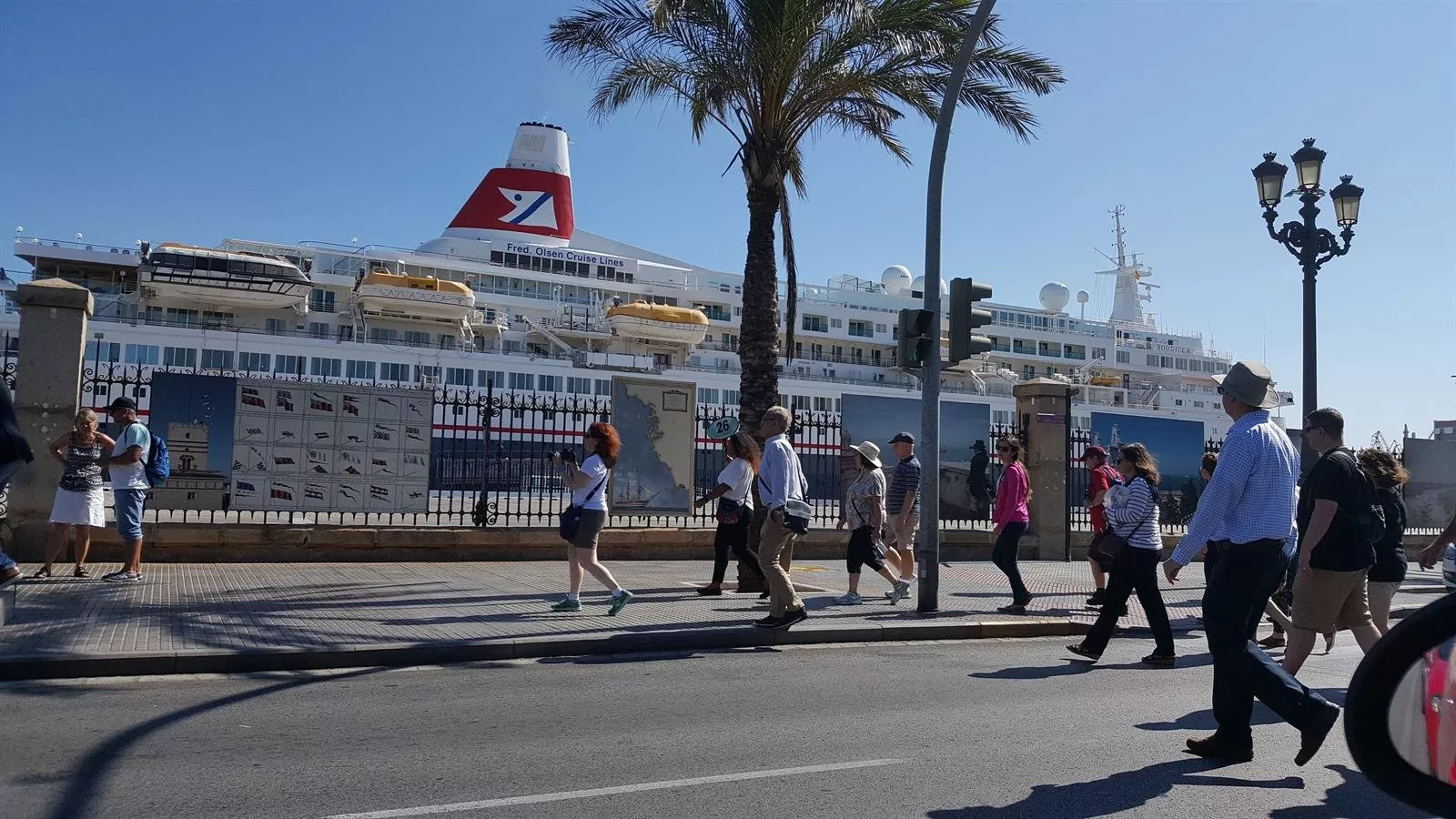 noticias cadiz turistas_14.jpg noticias cadiz turistas_14.jpg