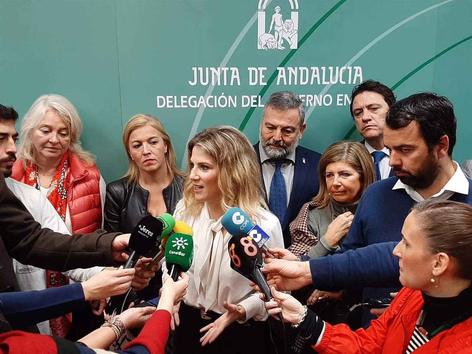 noticias acdiz mestre.jpg noticias acdiz mestre.jpg