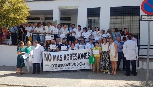 noticias cadiz agresion medicos_0.jpg