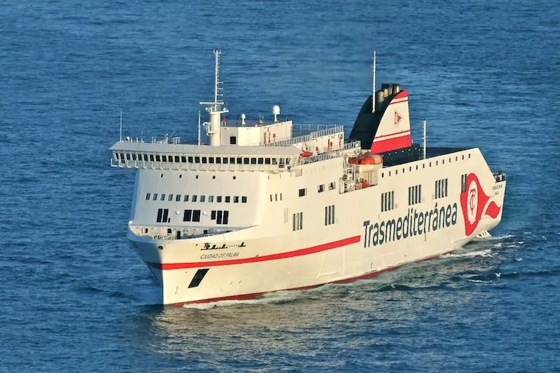 Imagen del Ciudad de Palma, que realizará la ruta Cádiz-Canarias noticias cadiz transmediterranea.jpeg