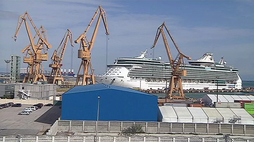 CRUCERO PARA JUAN.jpg CRUCERO PARA JUAN.jpg