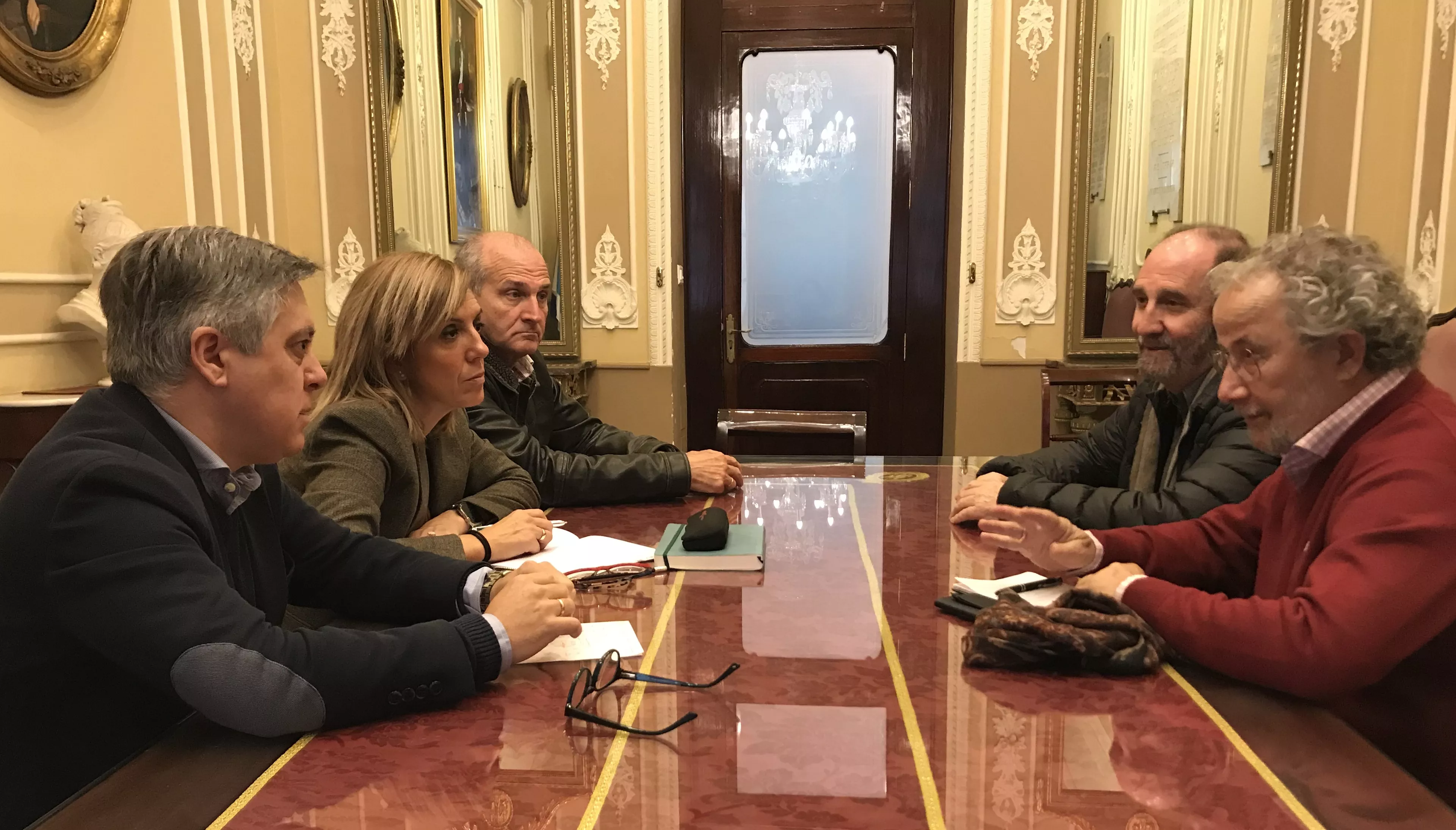 NOTICIAS CADIZ REUNIÓN PSOE-VALCÁRCEL UNIVERSITARIA 160120.jpg NOTICIAS CADIZ REUNIÓN PSOE-VALCÁRCEL UNIVERSITARIA 160120.jpg