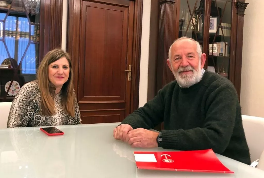 Irene García, presidenta de Diputación, y Antonio Pavón, secretario provincial de UGT noticias cadiz dipu_36.jpg