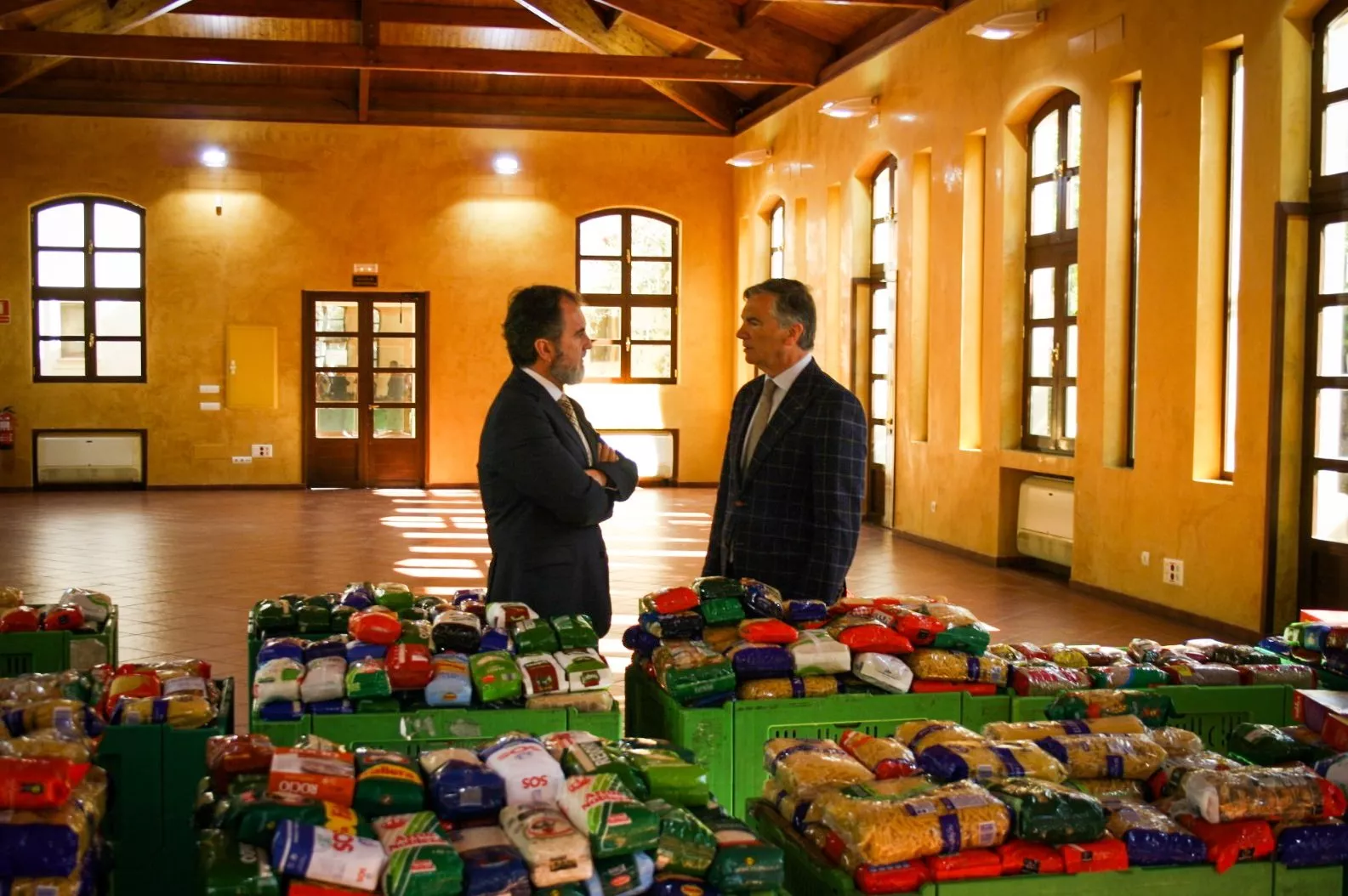 cruz roja alimentos.jpg cruz roja alimentos.jpg