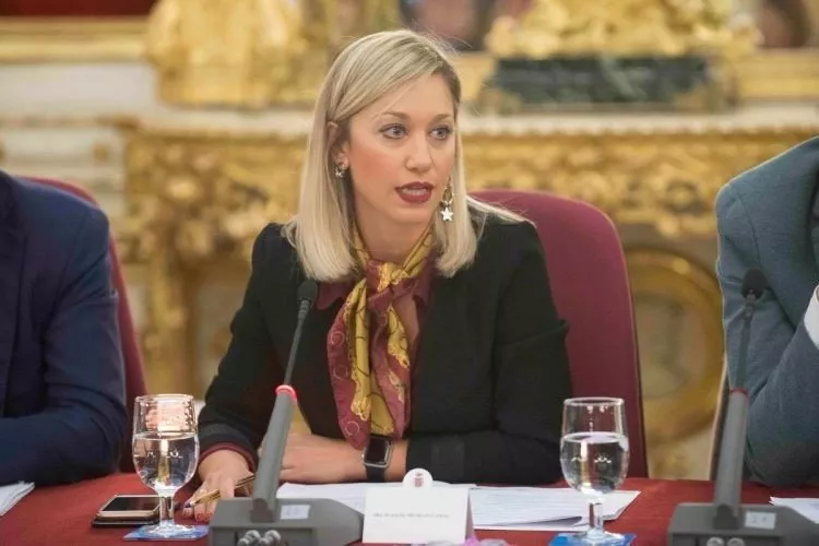 Lucía Trujillo, diputada provincial noticias cadiz derechois hiumanos.jpg