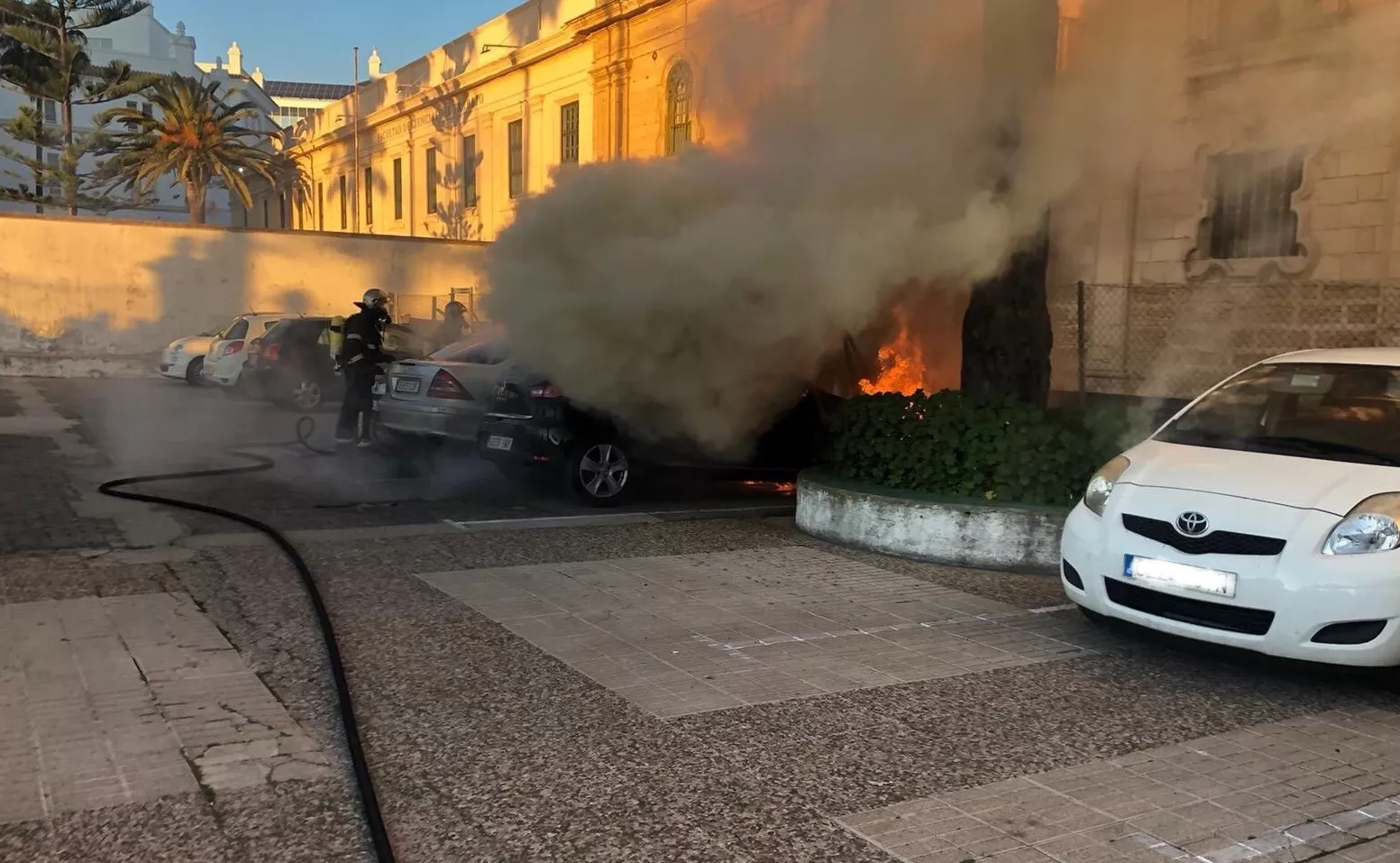 noticias cadiz incendio varcarcel_0.jpg