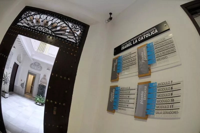 Centro Isabel La Católica. Archivo noticias cadiz isabella catolica.jpg