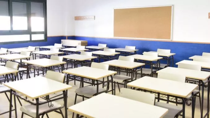AULAS VACIAS.jpg AULAS VACIAS.jpg