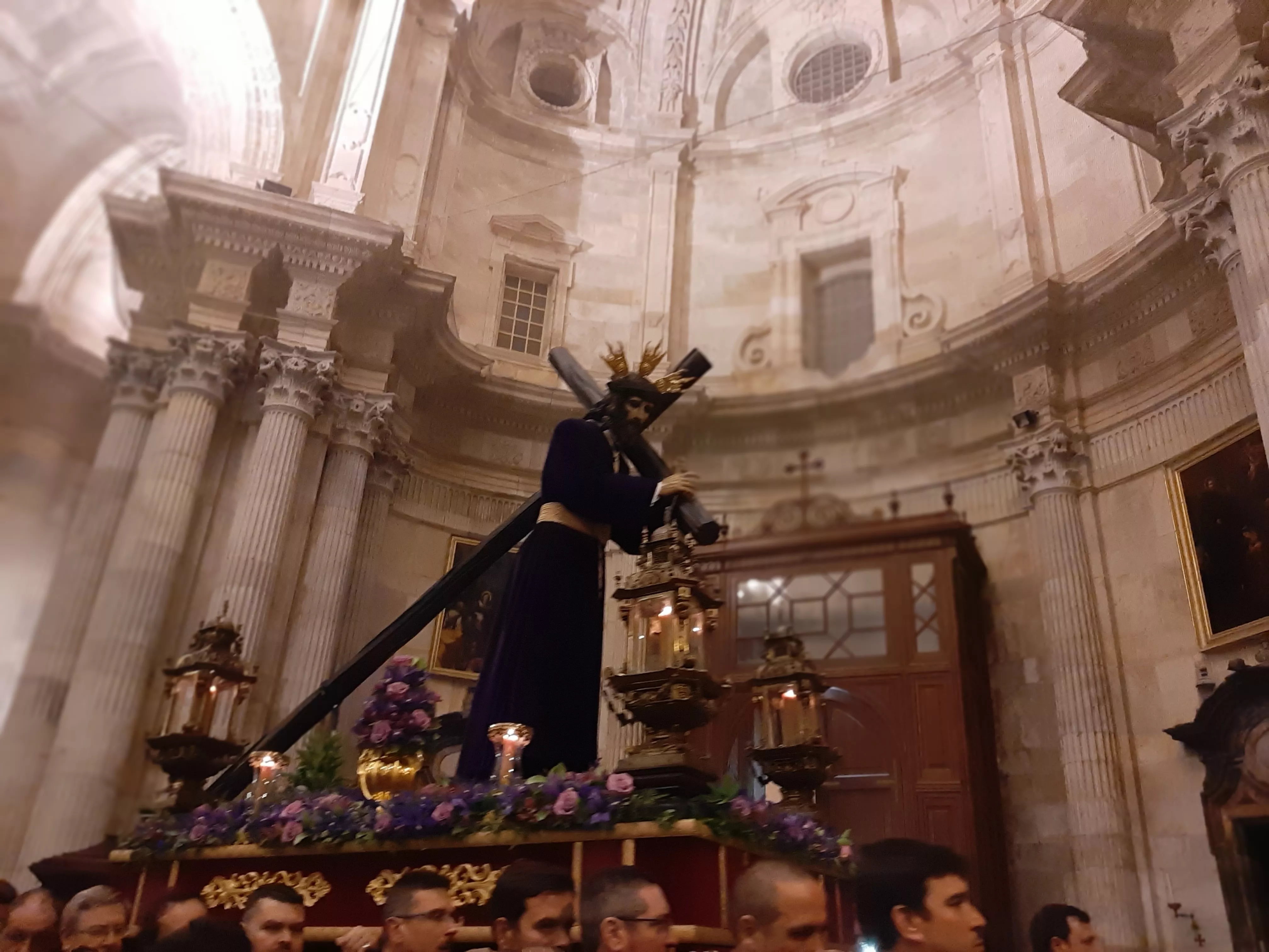 Via Crucis Catedral.jpg