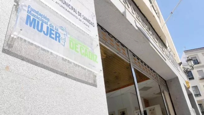fundacion-de-la-mujer-del-ayuntamiento-de-cadiz.jpeg fundacion-de-la-mujer-del-ayuntamiento-de-cadiz.jpeg