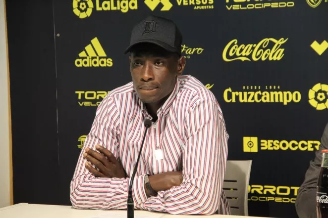 noticias cadiz Momo Mbaye.jpg