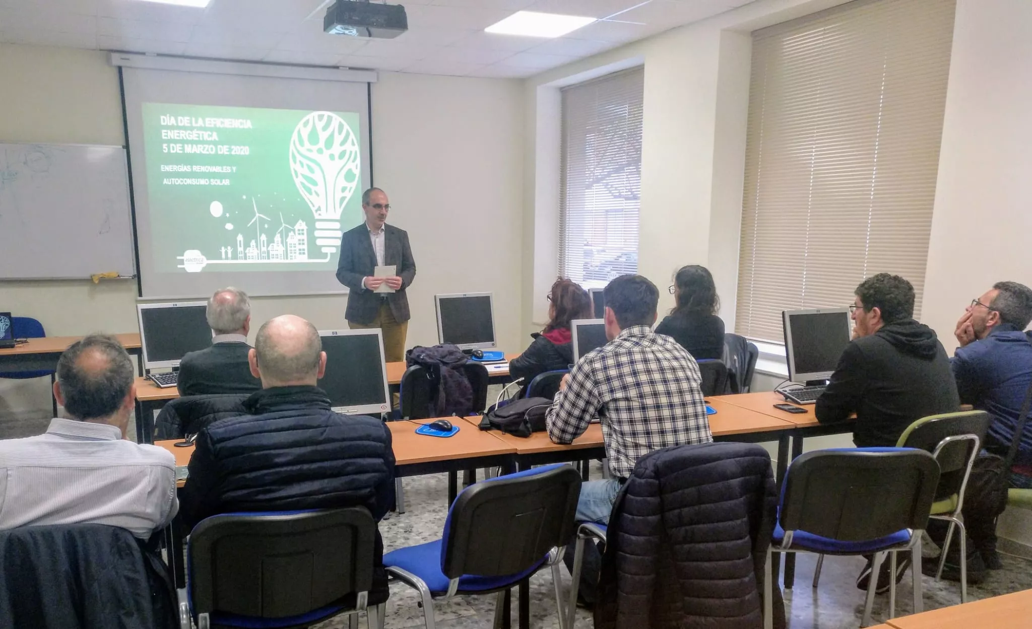 noticias cadiz visita electrica cadfiz.jpg noticias cadiz visita electrica cadfiz.jpg