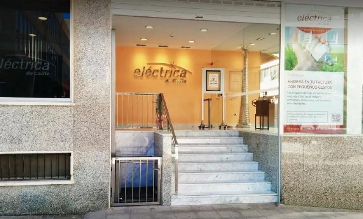 Eléctrica-de-Cádiz.jpg Eléctrica-de-Cádiz.jpg