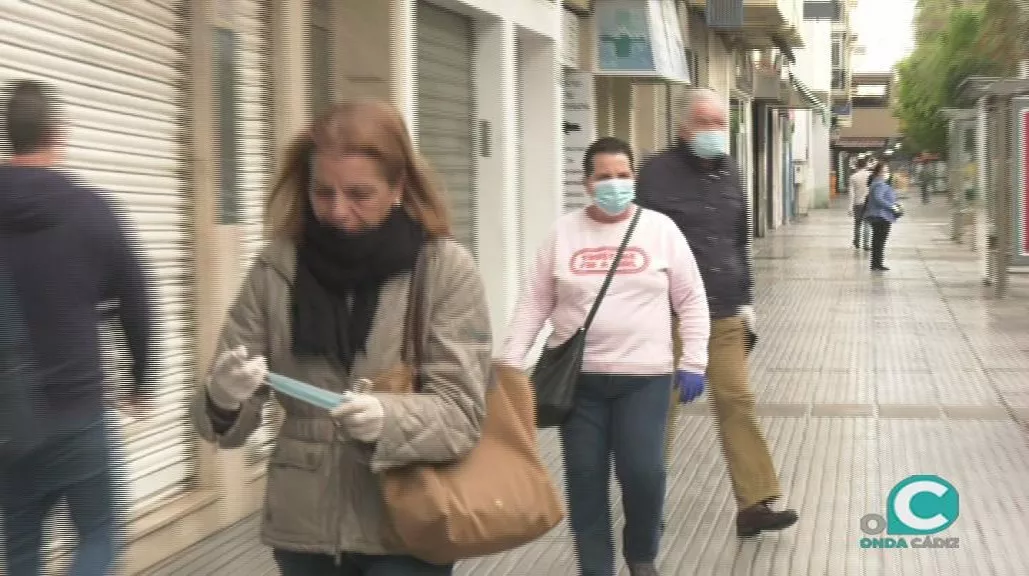 FOTO GENTE CALLE CORONAVIRUS OK.jpg FOTO GENTE CALLE CORONAVIRUS OK.jpg