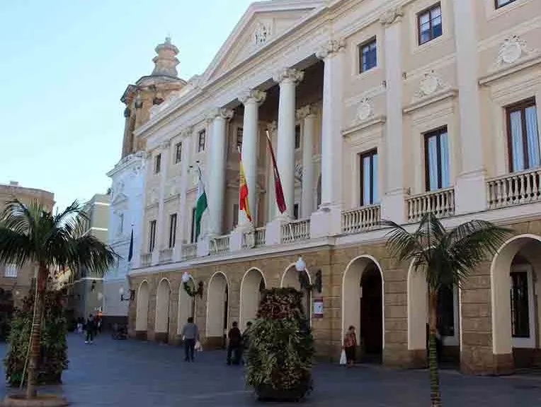 ayuntamiento-de-cadiz-22.jpg ayuntamiento-de-cadiz-22.jpg