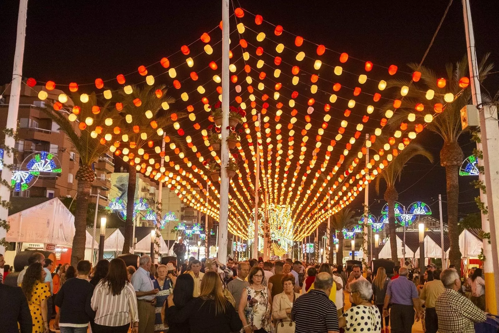 feria.jpg feria.jpg