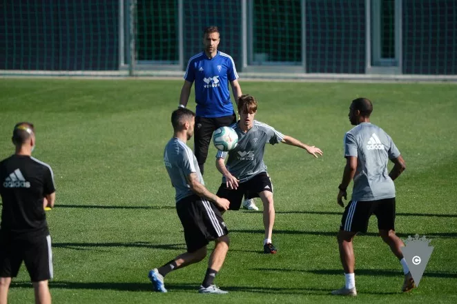 NOTICIAS CADIZ ENTRENAMIENTO CADIZ CF_2.jpg