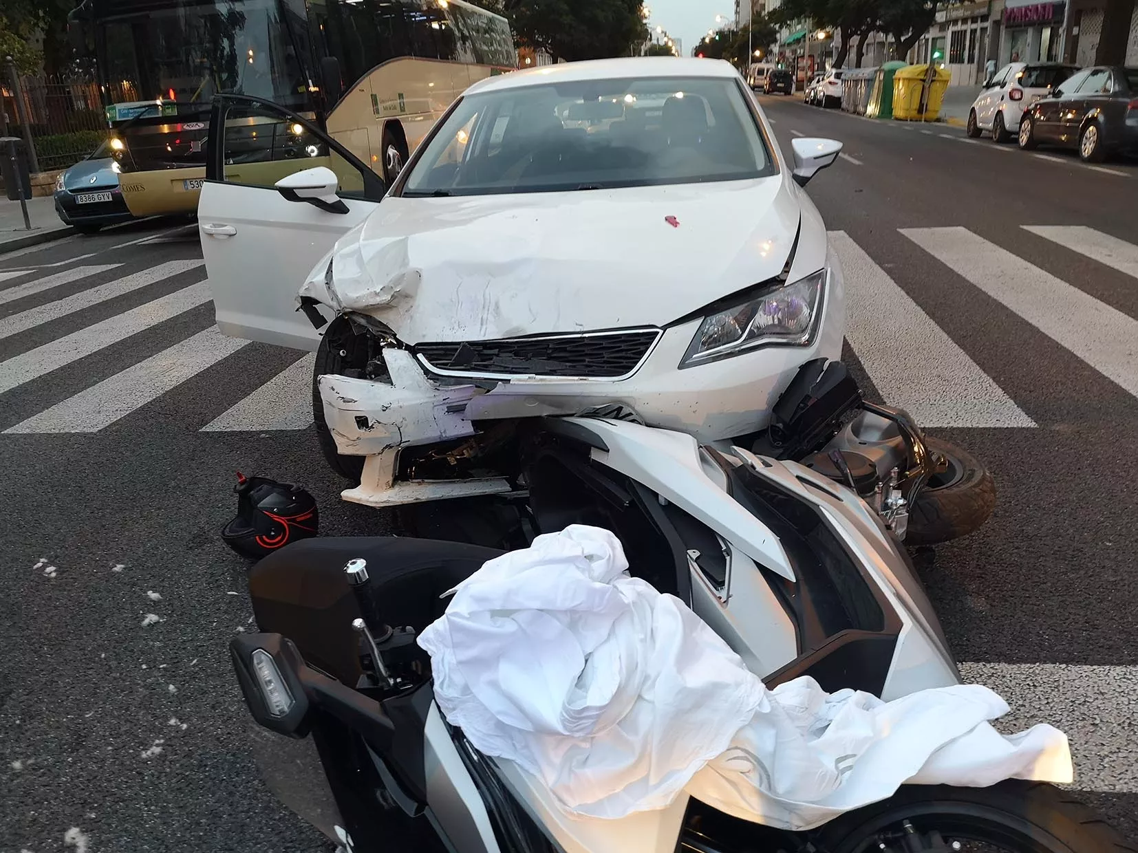 Accidente Avda Andalucía 1.jpg