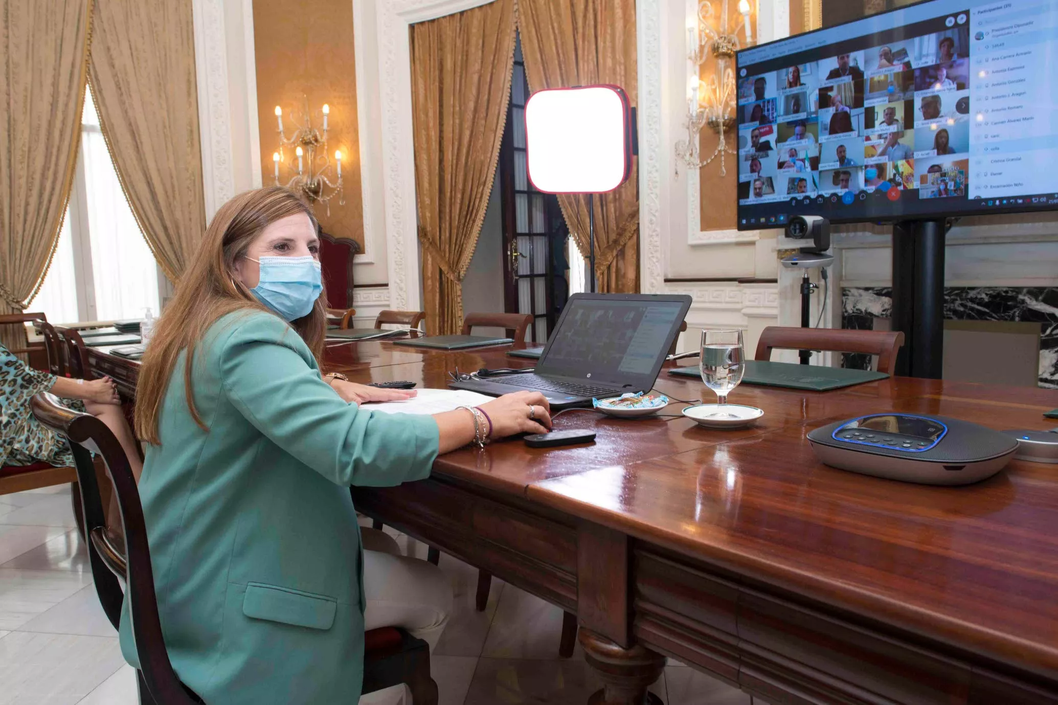 PLENO DIPU.JPG PLENO DIPU.JPG