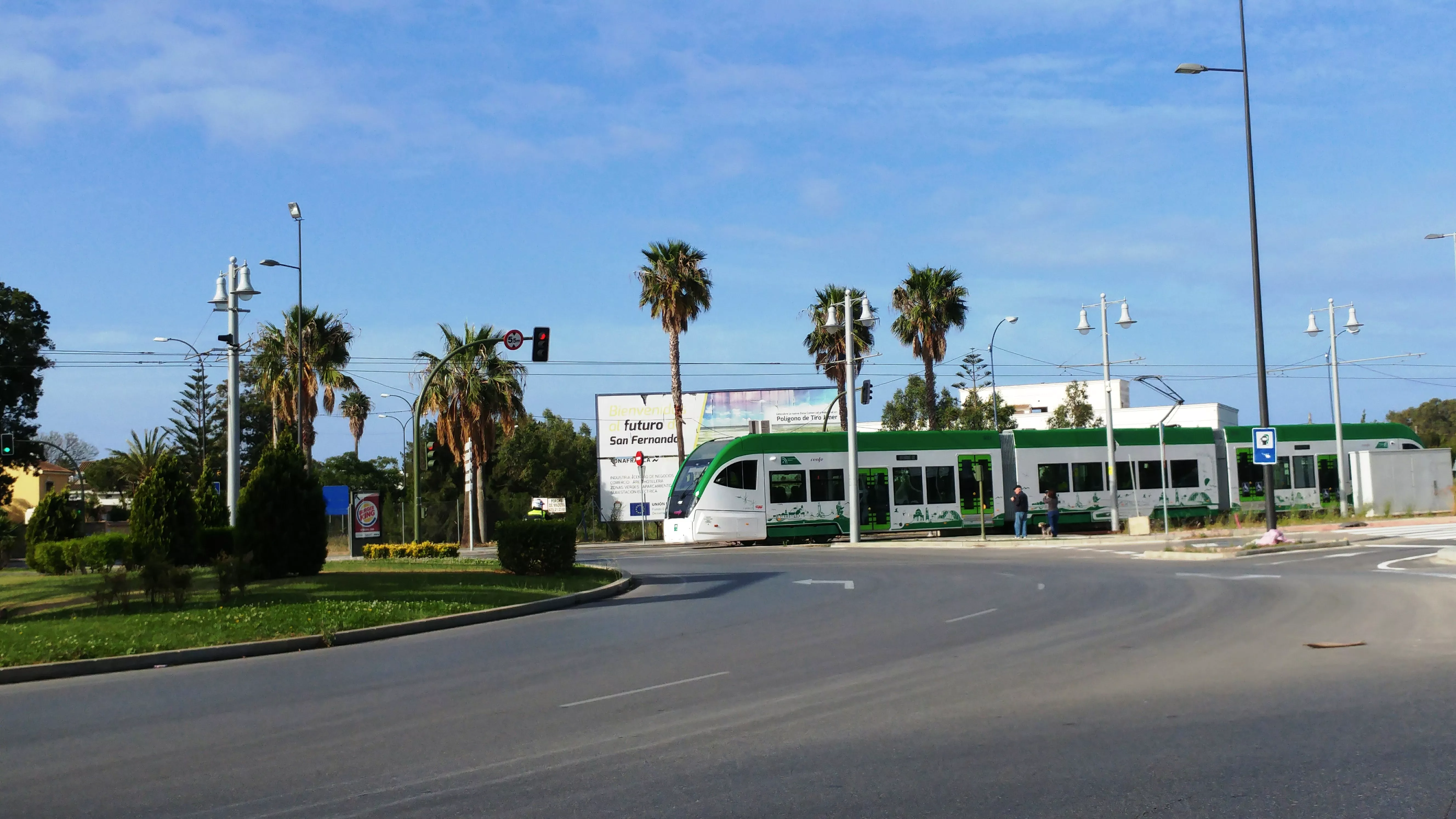 Tranvia Bahia Cadiz (1).jpg