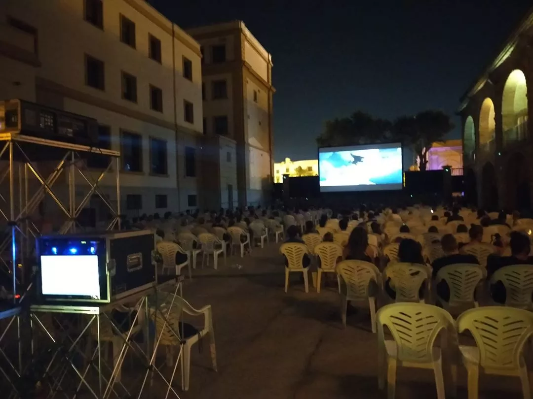 cine en familia.jpg cine en familia.jpg