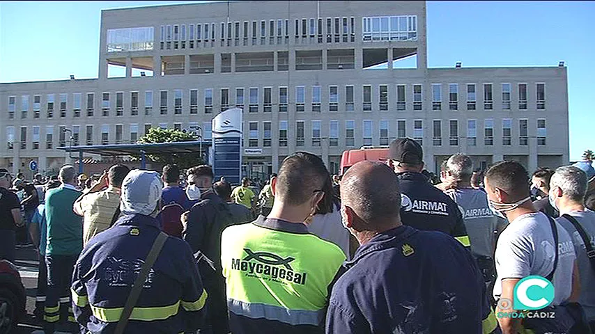 FOTO CIERRE PATRONAL.jpg FOTO CIERRE PATRONAL.jpg