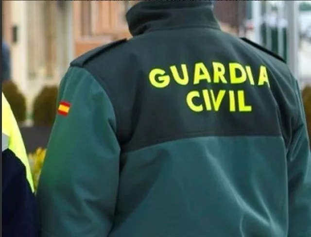GUARDIA CIVIL.jpg GUARDIA CIVIL.jpg