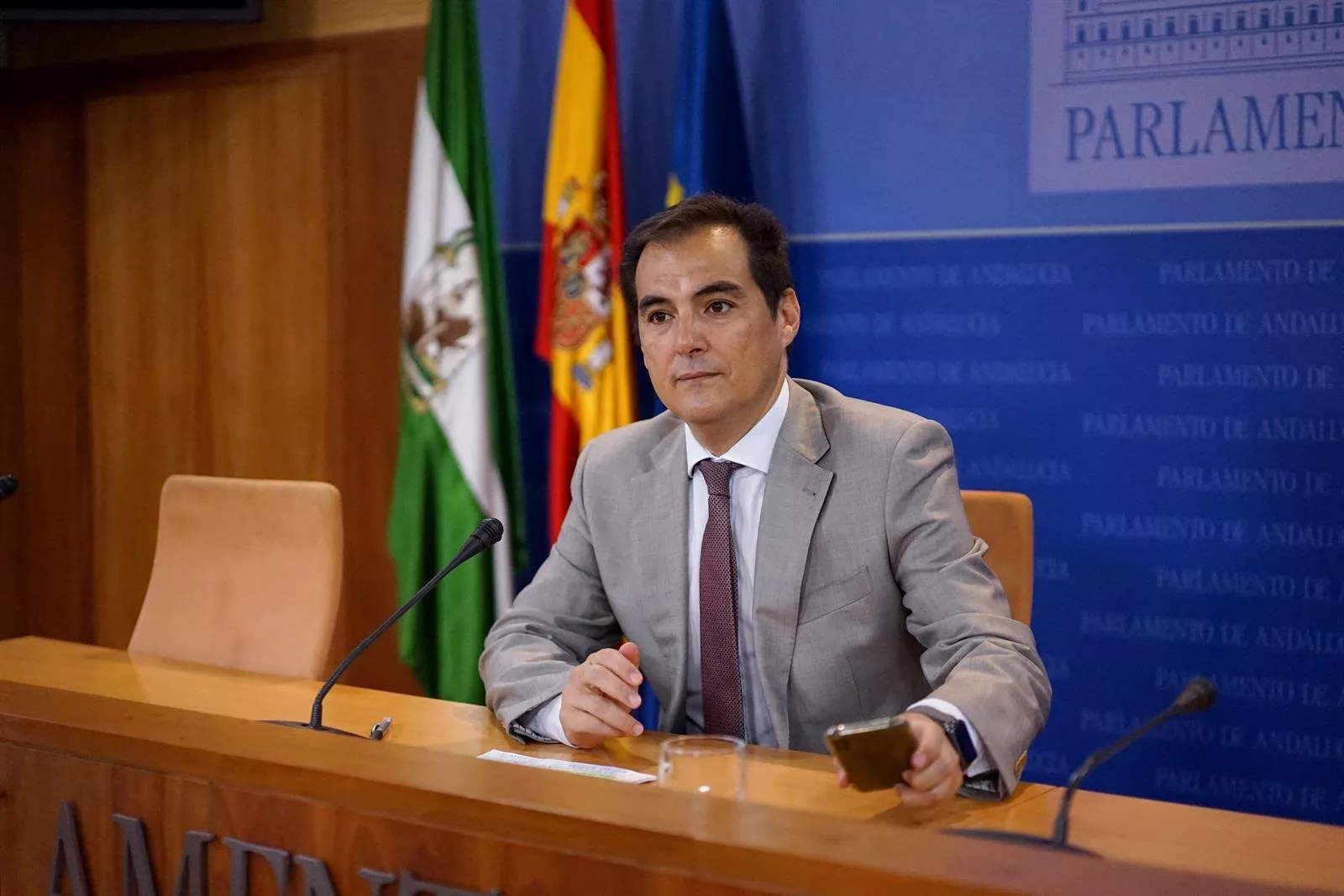 NIETO.jpg NIETO.jpg