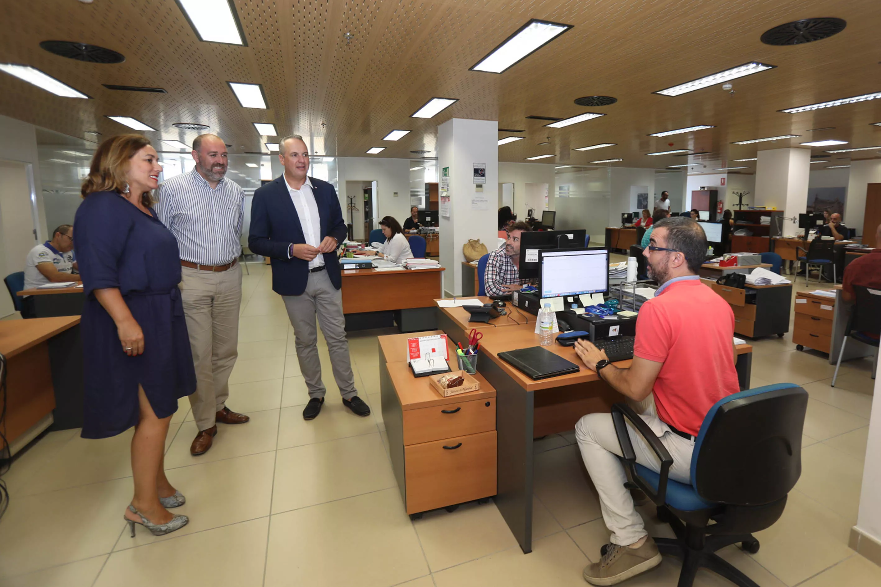 Ruiz Boix, en la sede de Recaudación de Diputación Ruiz-Boix-en-la-sede-de-Recaudacion.jpg