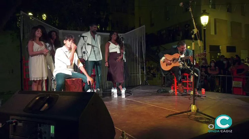 foto flamenco en los patios.jpg foto flamenco en los patios.jpg