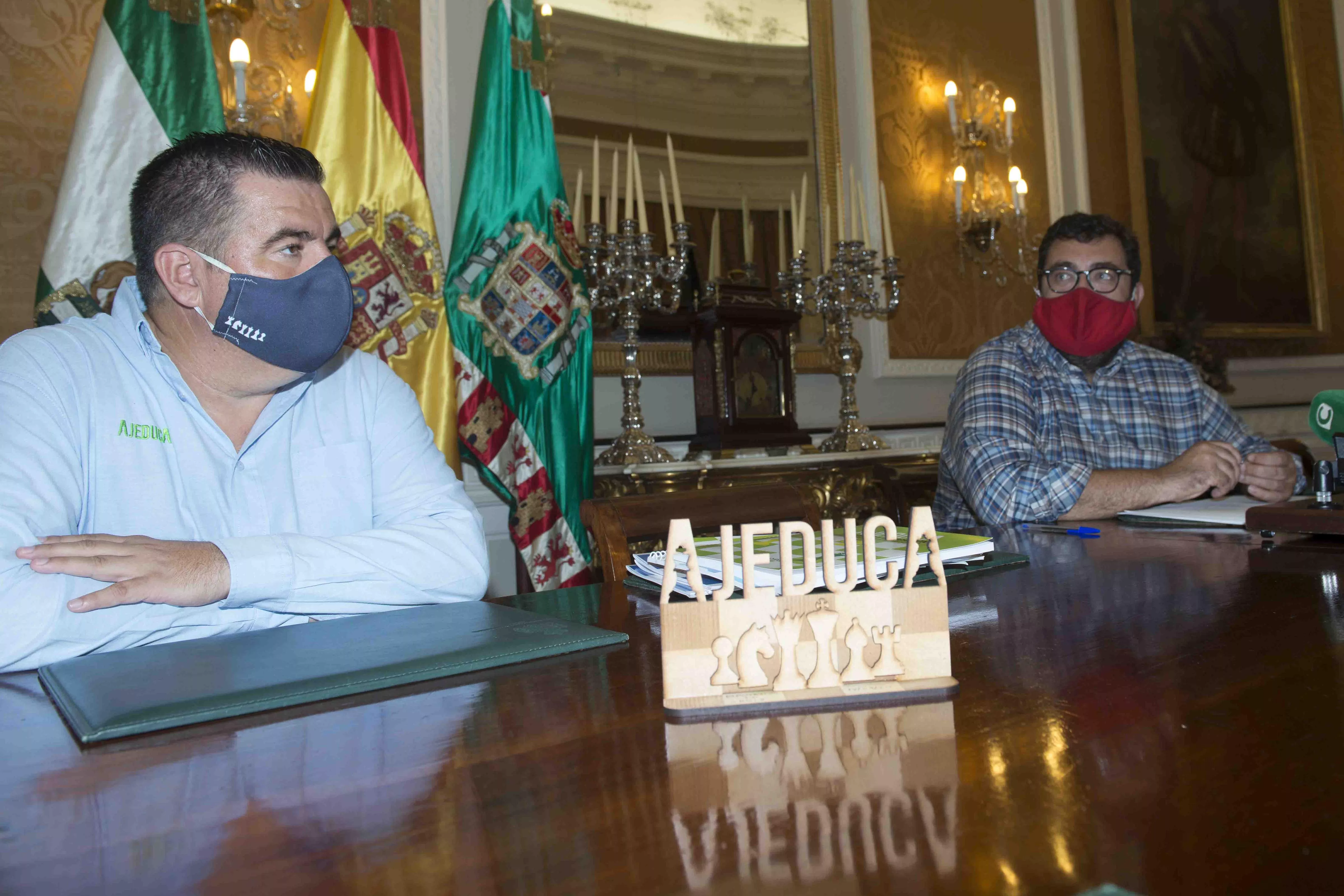 AJEDUCA.JPG AJEDUCA.JPG