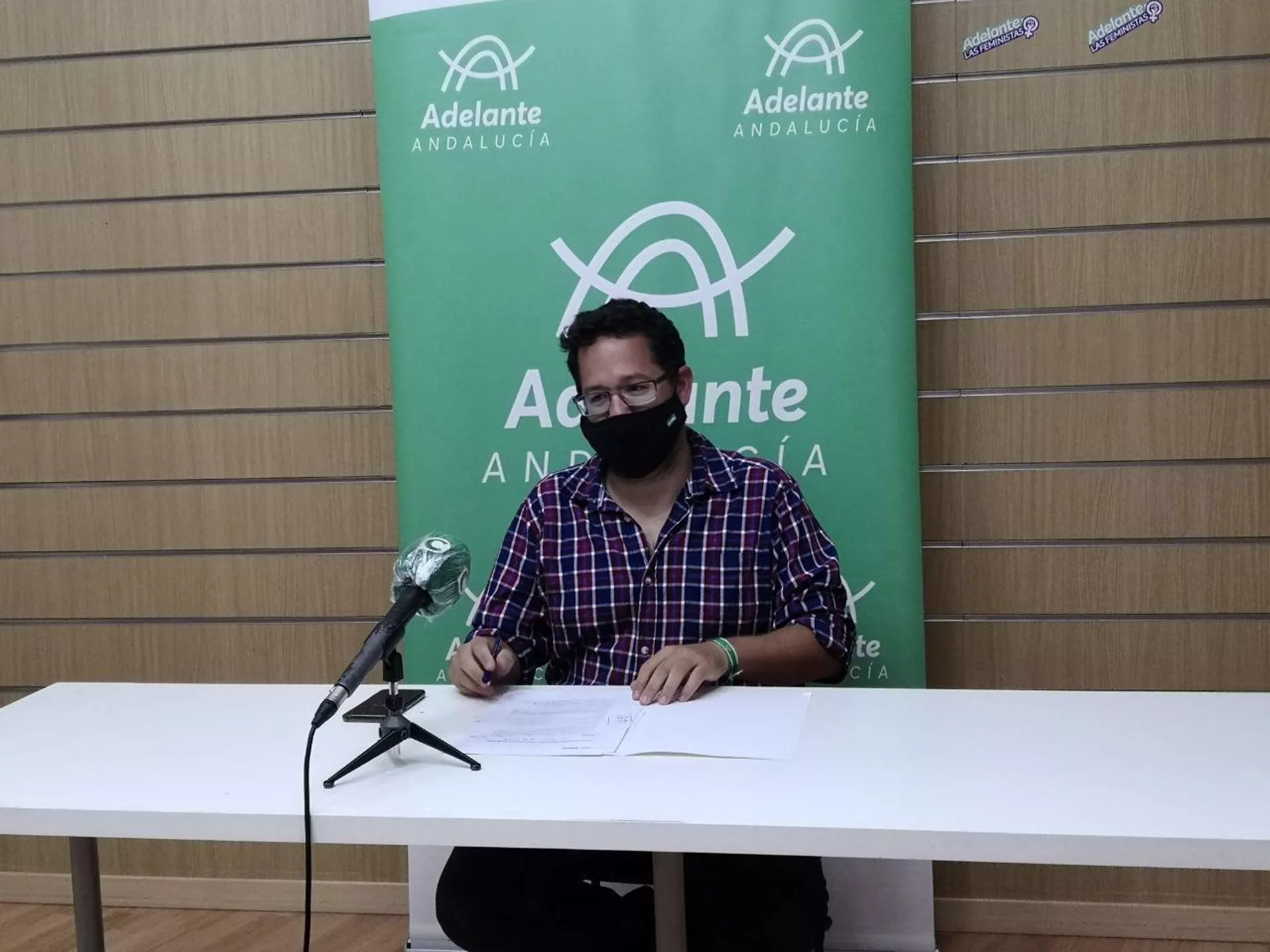 adelante andalucia.jpg adelante andalucia.jpg