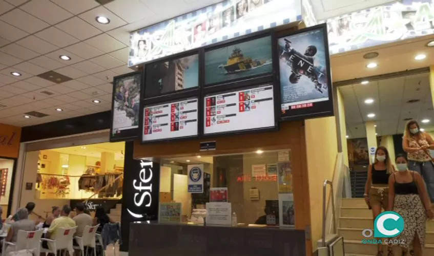 cine.jpg cine.jpg