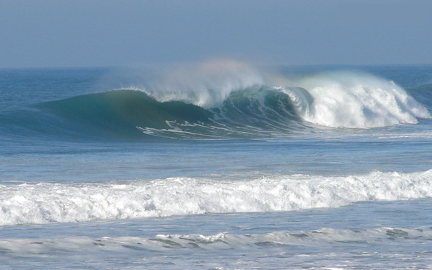 olas.jpg olas.jpg
