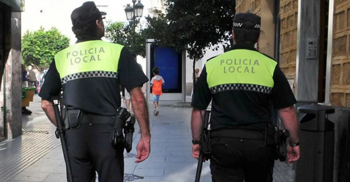 policia local cadiz.jpg policia local cadiz.jpg