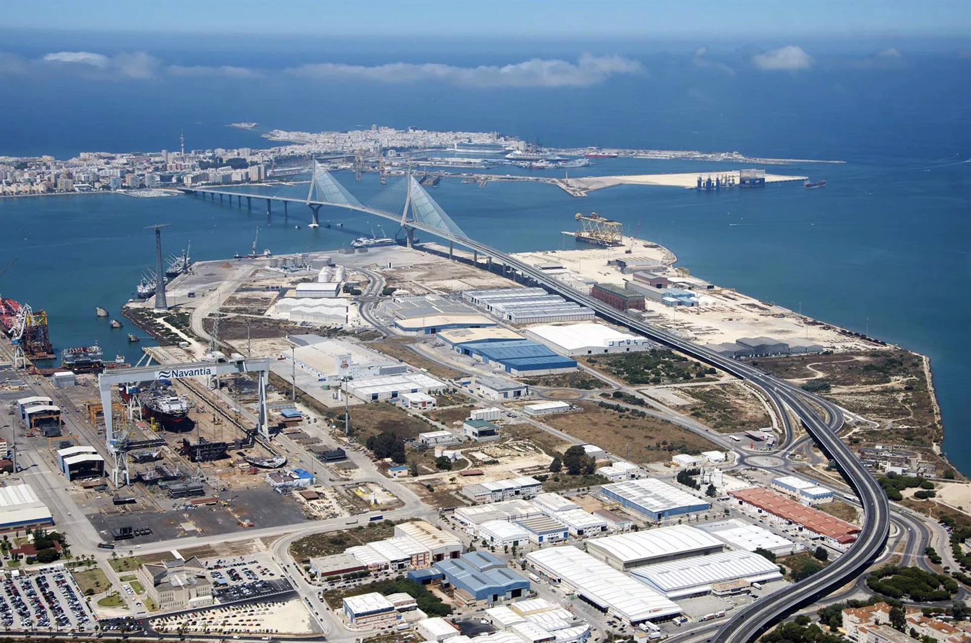 puerto de cádiz.jpg puerto de cádiz.jpg